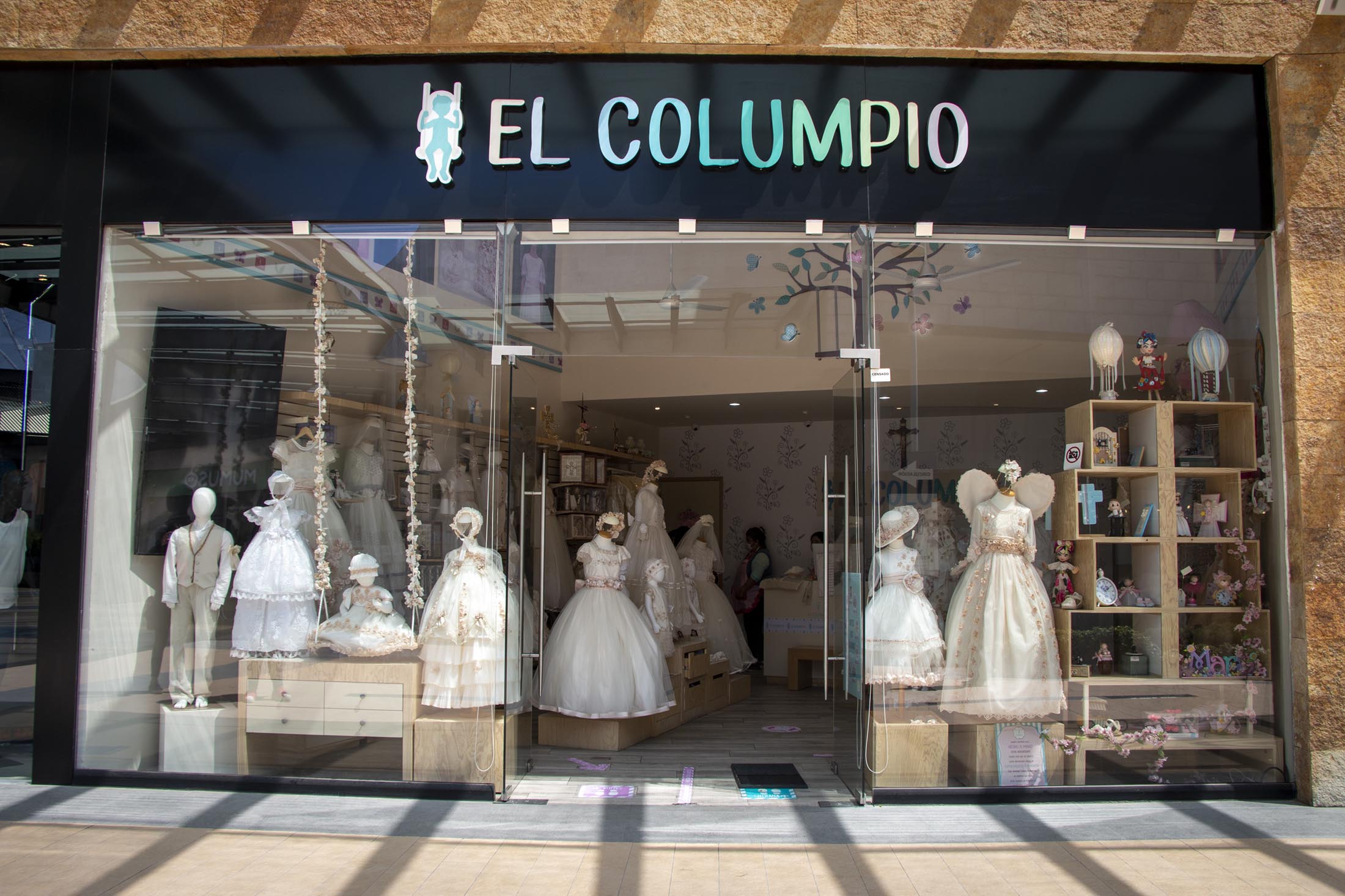 Galería 2 De El Columpio