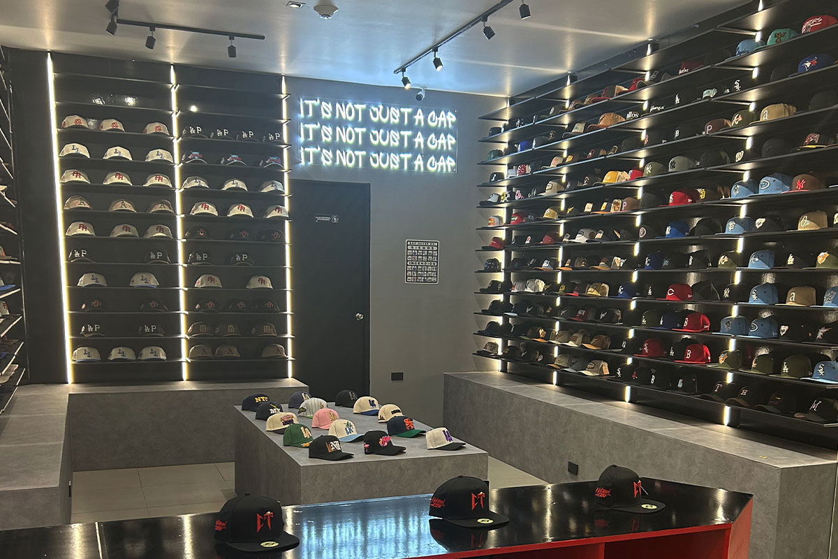 Galería 3 De El Tiros Caps